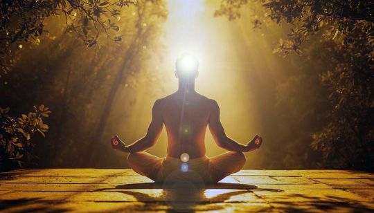 На вебинаре вы выполните мини-практику "Выход за рамки вашего Аватара"