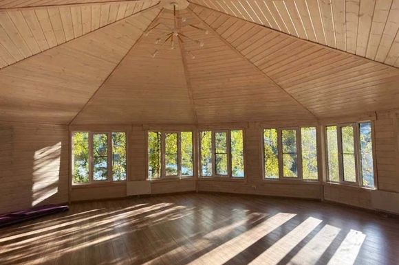 Зал для телесно-энергетических практик