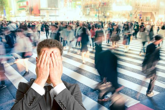 Мир изменился и продолжает меняться. Мы наблюдаем фундаментальное крушение всех навязанных сценариев.