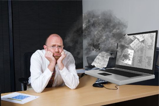 Если вы боитесь, ненавидите, раздражаетесь - ваш выбор жить в старой системе.