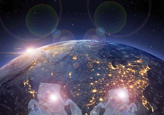 Тот, кто намерен освободить подсознание от старых программ и повысить вибрационный уровень своего сознания – тот станет настоящим Творцом своей реальности, человеком Нового Времени.